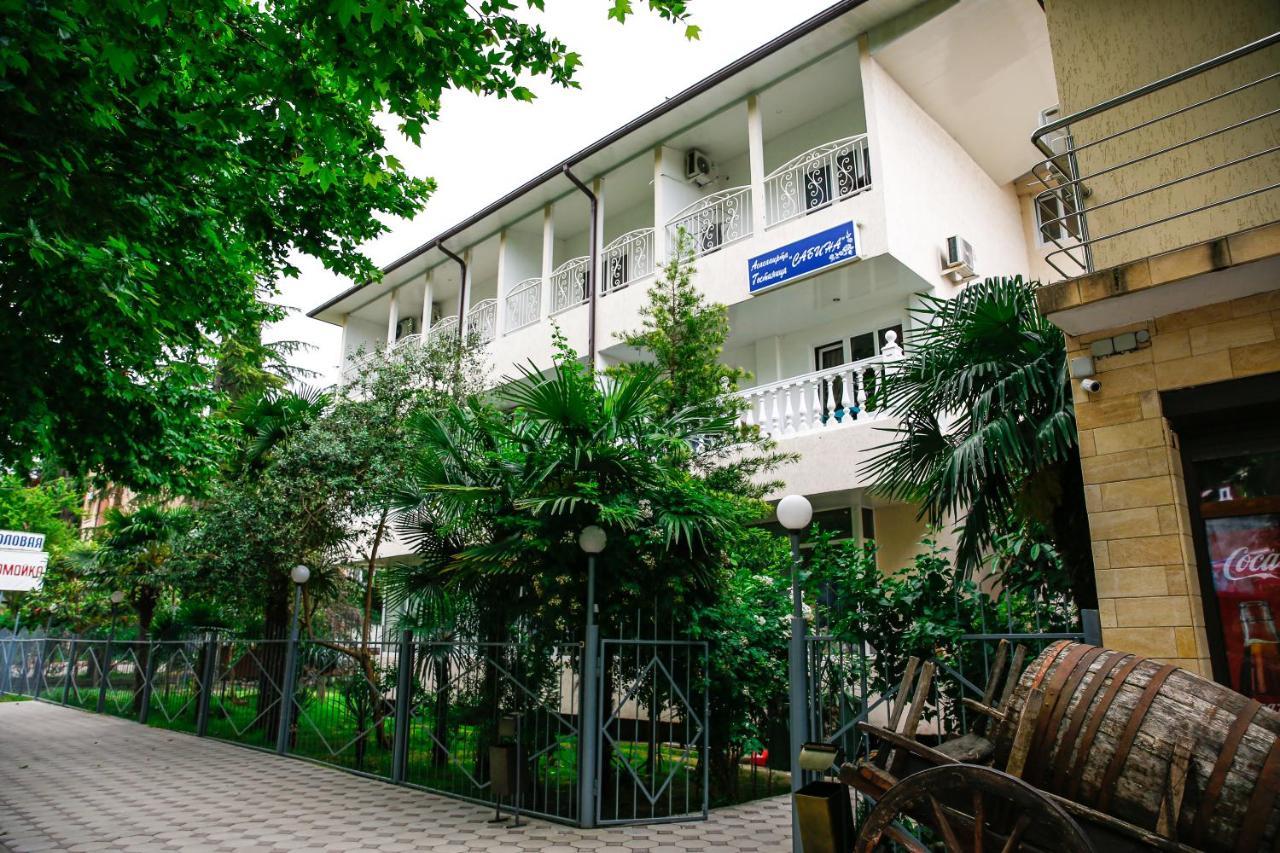 Hotel Sabina Гагра Екстериор снимка