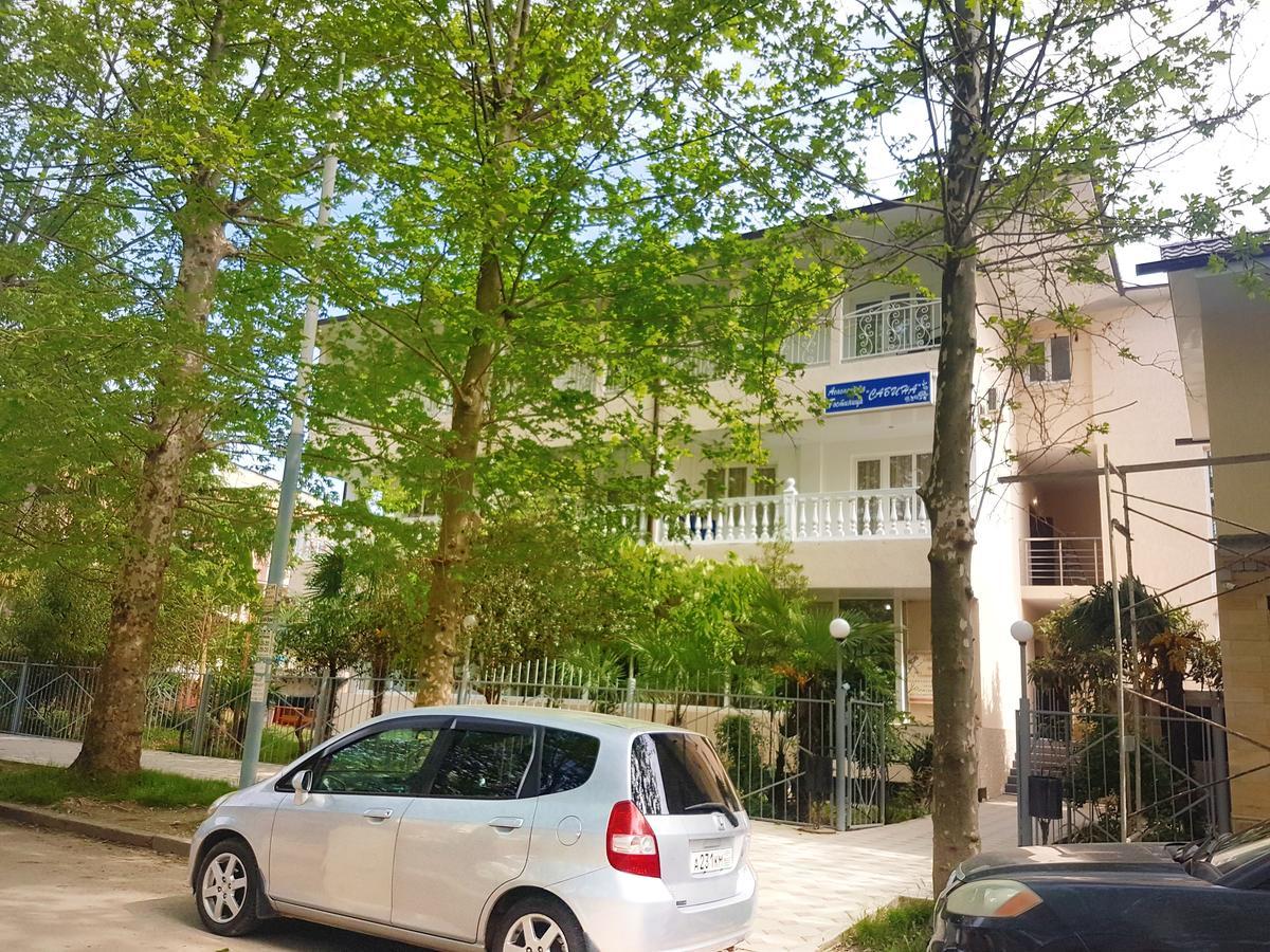 Hotel Sabina Гагра Екстериор снимка